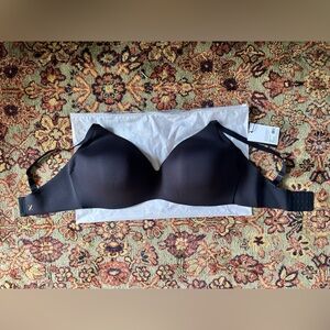 NWT Knix Black WingWoman Contour Bra
